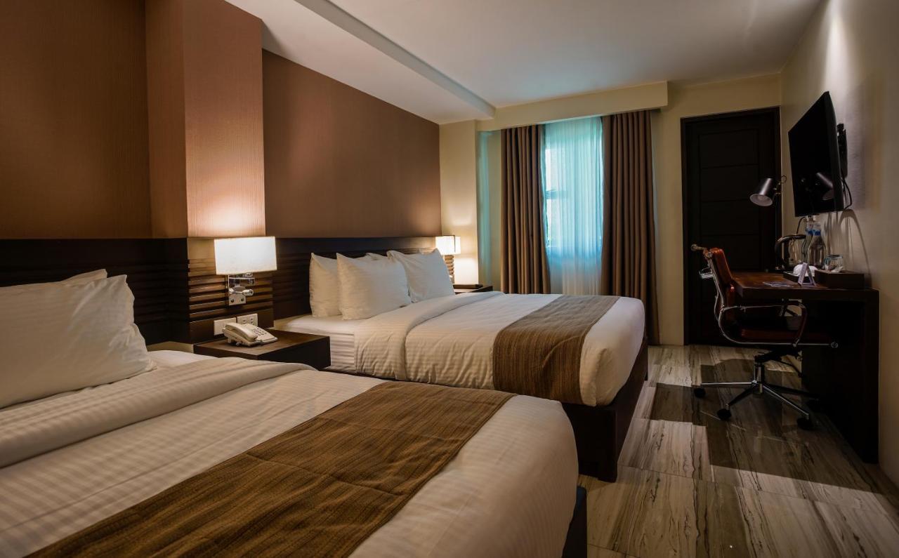 Hotel Areca Legazpi Extérieur photo